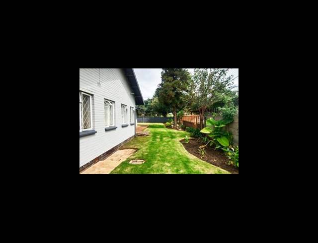 5 BEDROOM HOUSE FOR SALE IN BRENTHURST